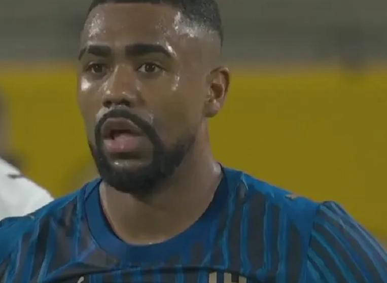 世俱杯8强大战：利雅得新月逆袭晋级，奖金高达2100万美元